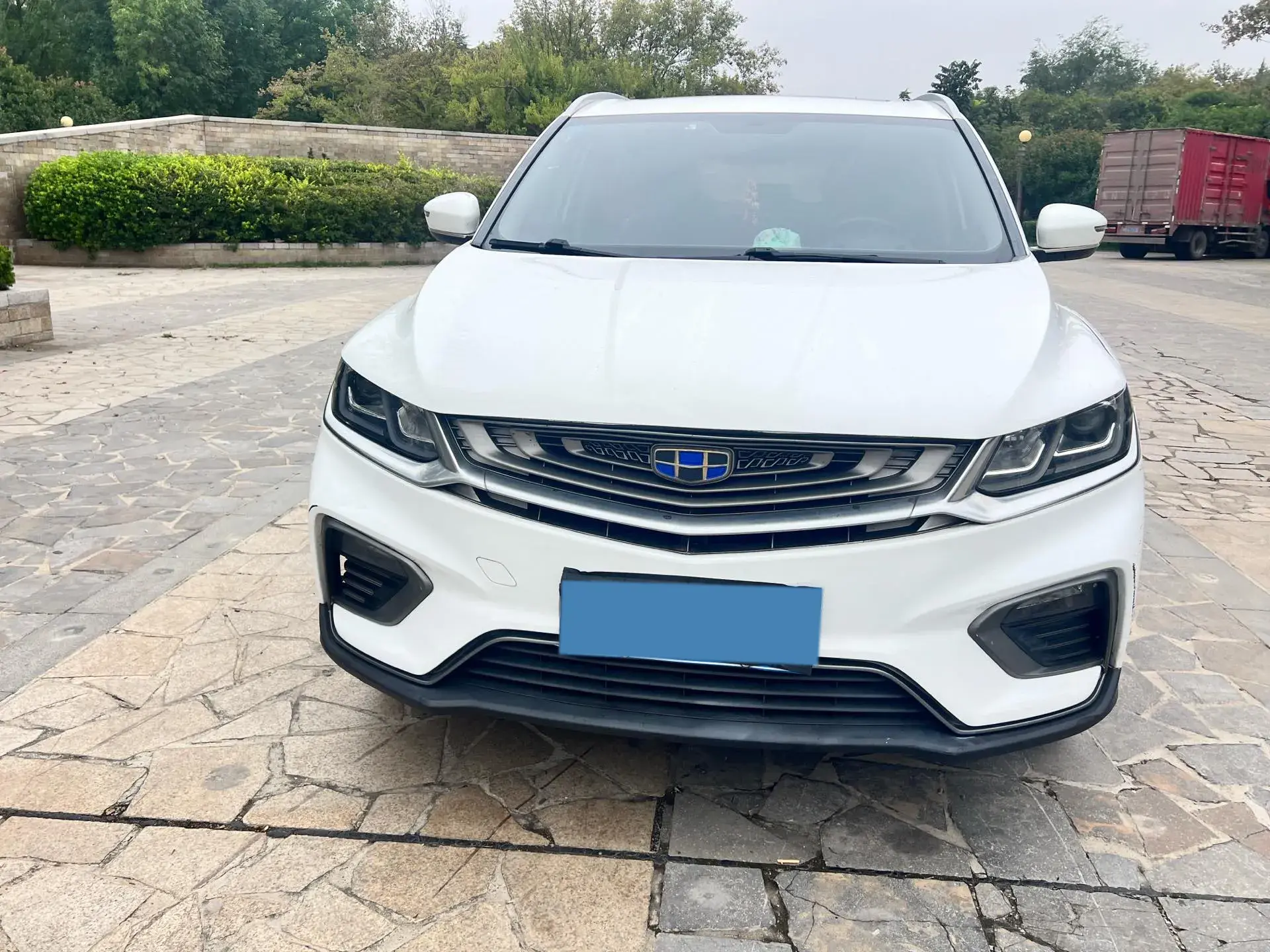 2019 GEELY COOLRAY thumbnail 2
