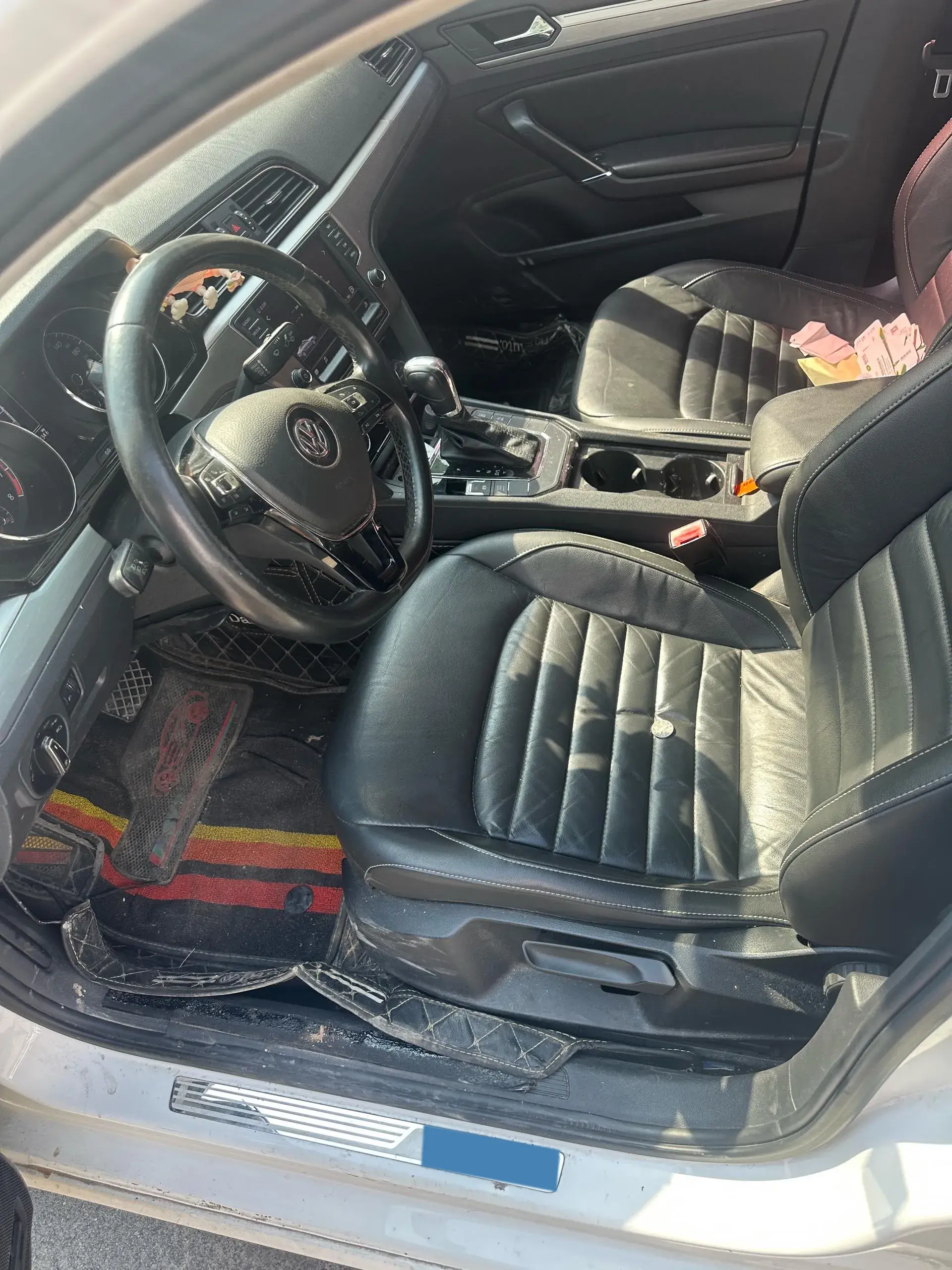 2018 VOLKSWAGEN LAMANDO thumbnail 2