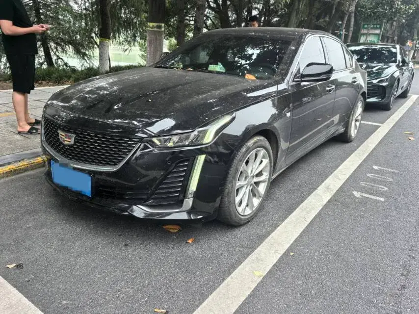 2021 CADILLAC CT5 view 1