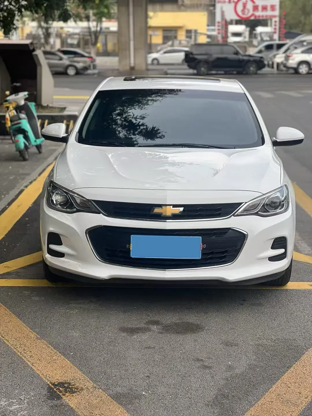 2019 CHEVROLET CAVALIER thumbnail 3