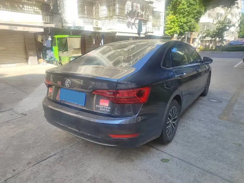 2019 VOLKSWAGEN SAGITAR thumbnail 4