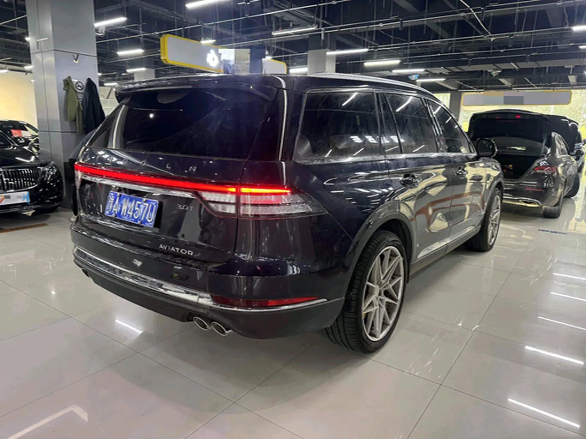 2021 LINCOLN AVIATOR thumbnail 4