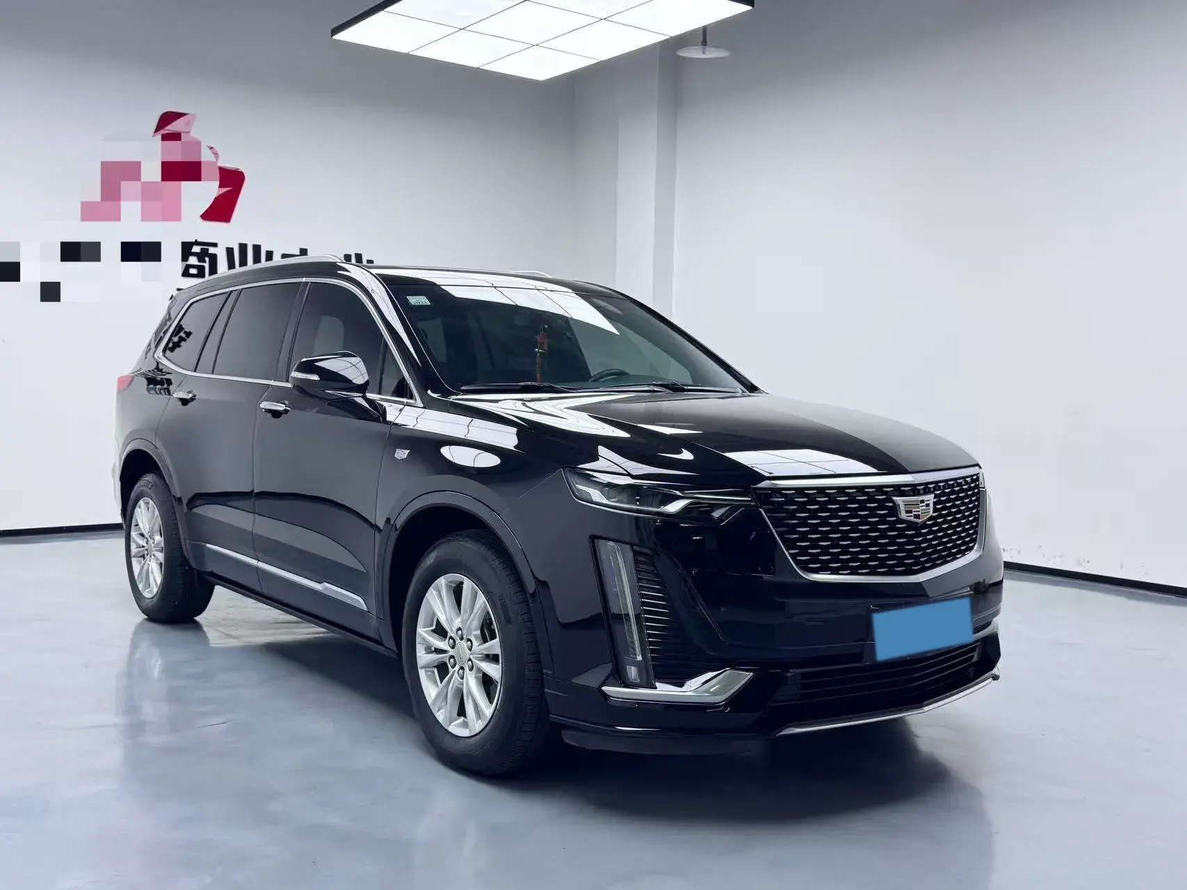 2021 CADILLAC XT6 thumbnail 3