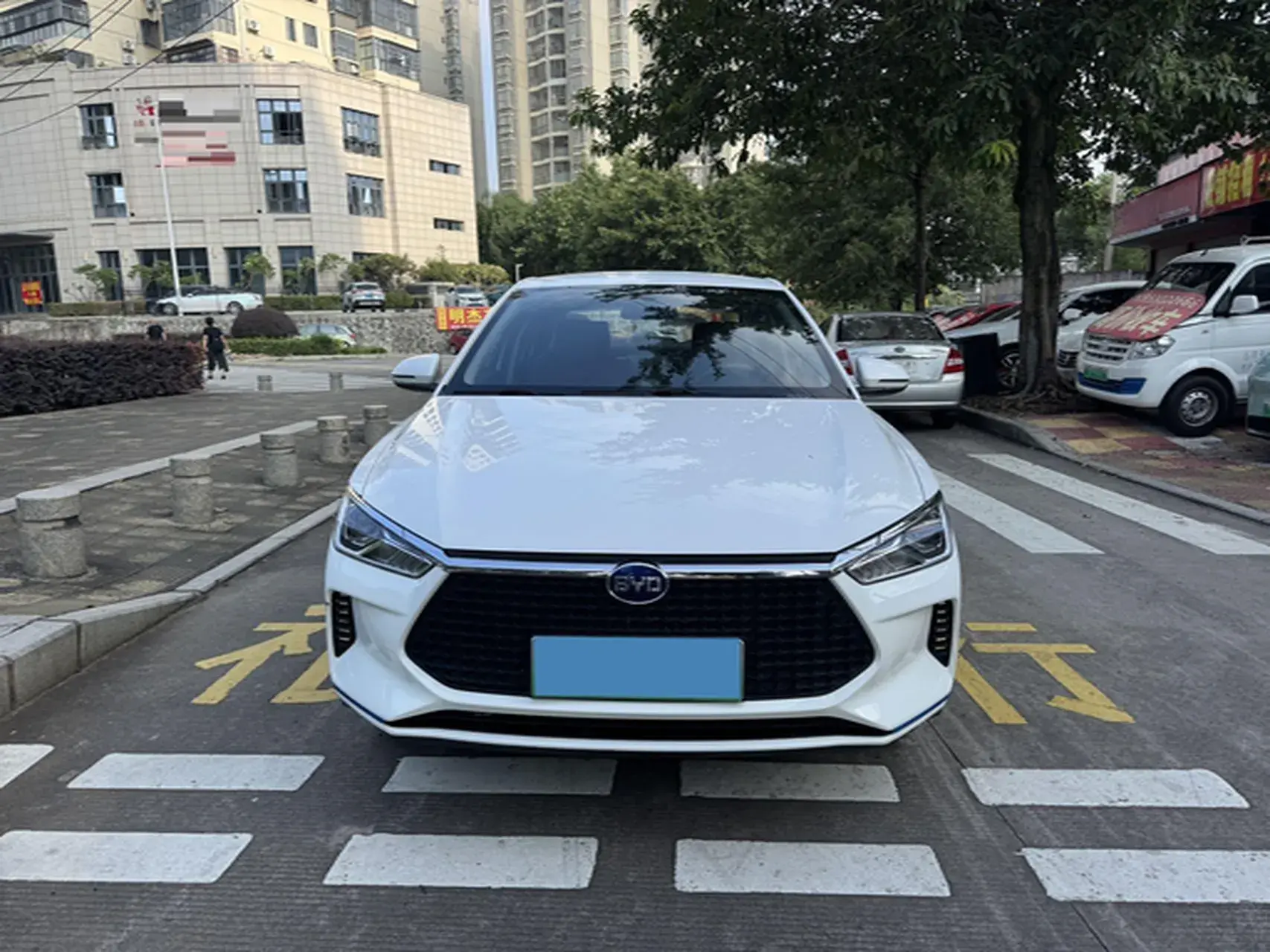 2021 BYD E3 thumbnail 2