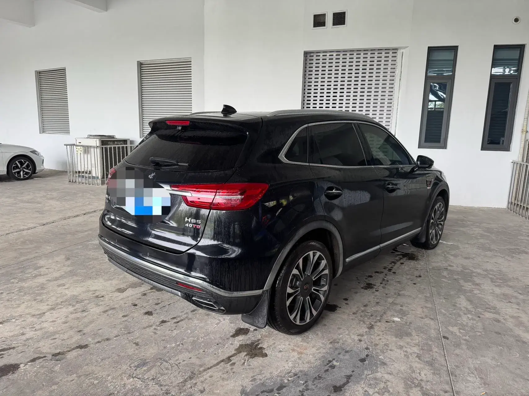 2019 HONGQI HS5 thumbnail 2