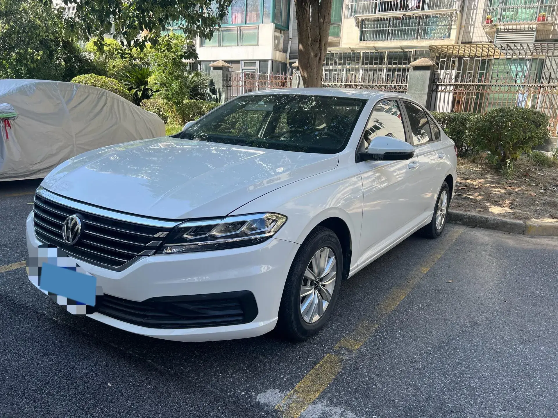 2019 VOLKSWAGEN LAVIDA view 1