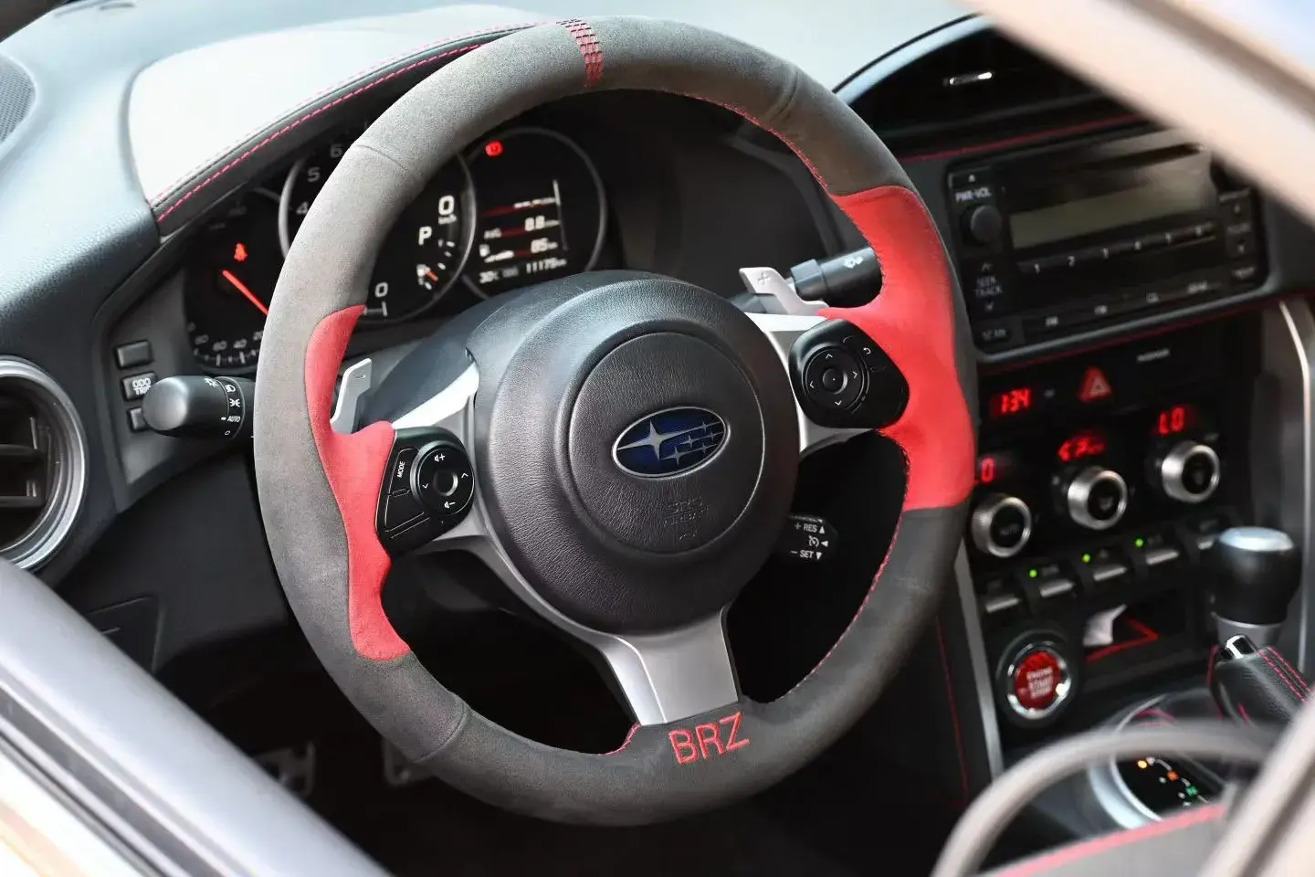 2019 SUBARU XV thumbnail 3