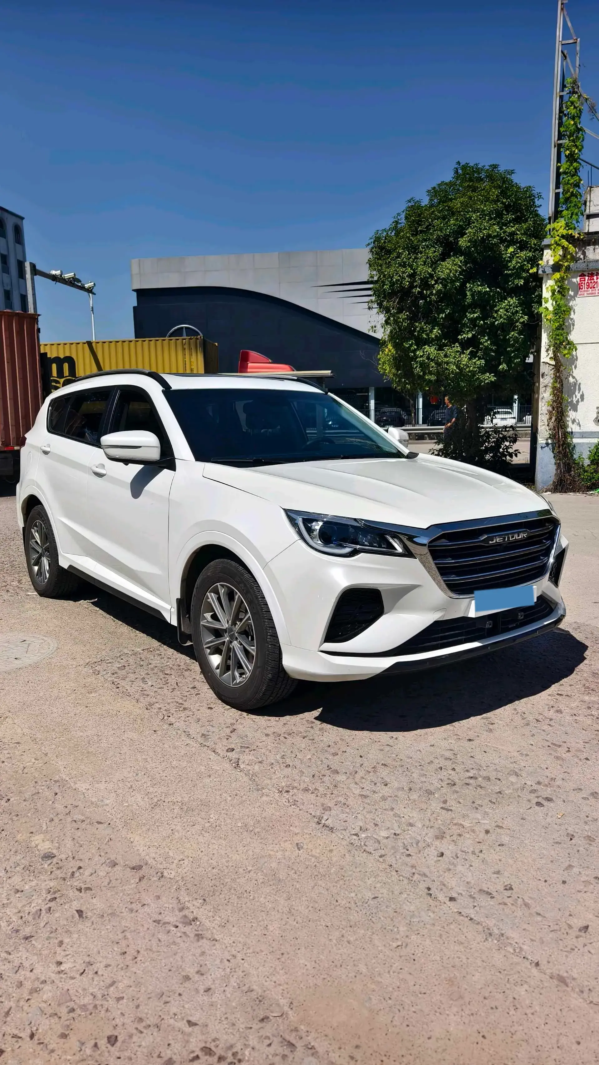 2020 JETOUR X70 thumbnail 3