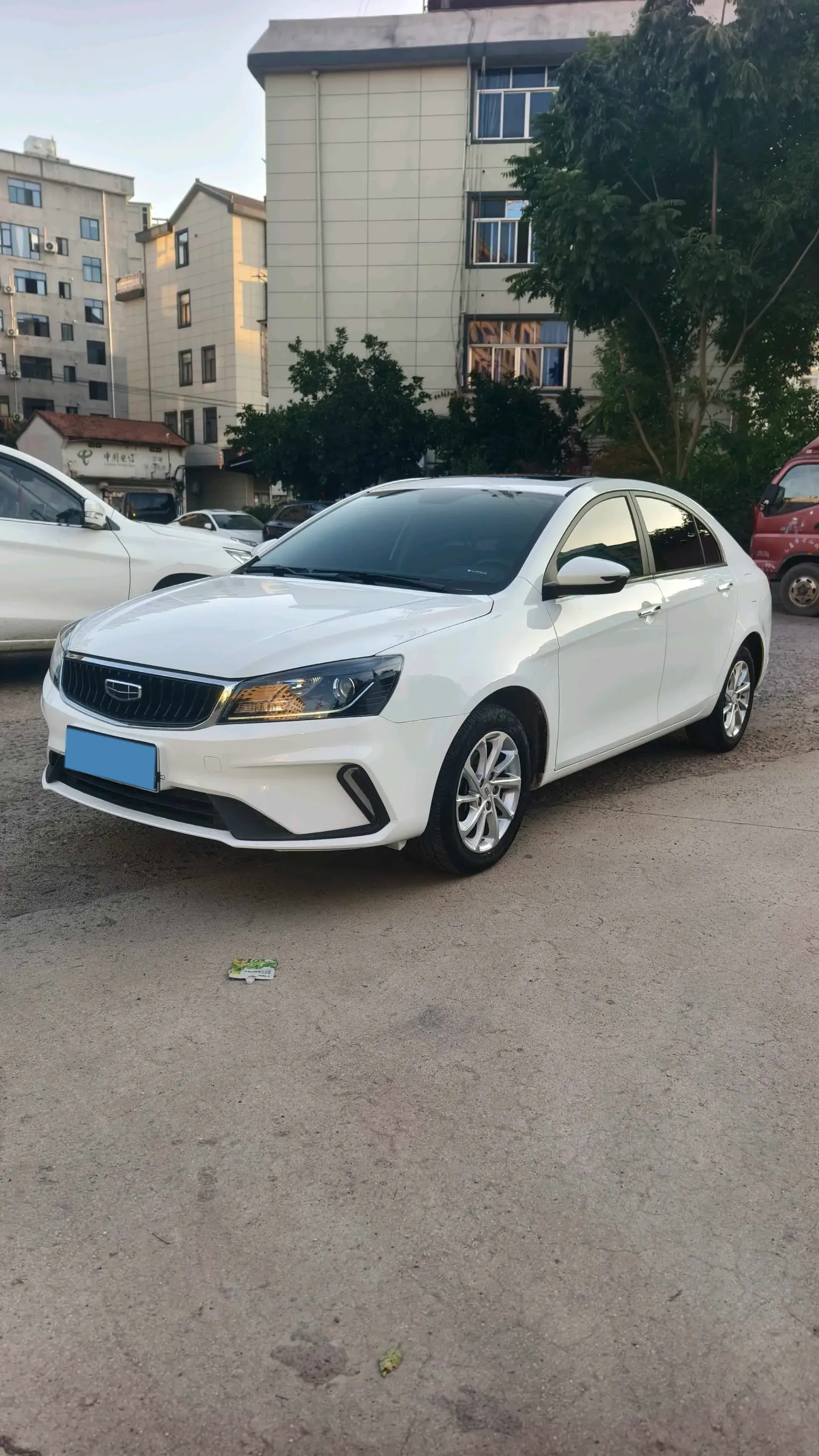 2020 GEELY EMGRAND view 1