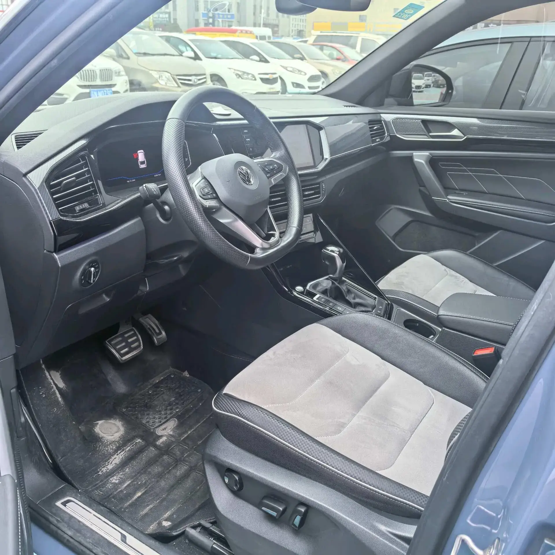 2020 VOLKSWAGEN TAYRON thumbnail 4