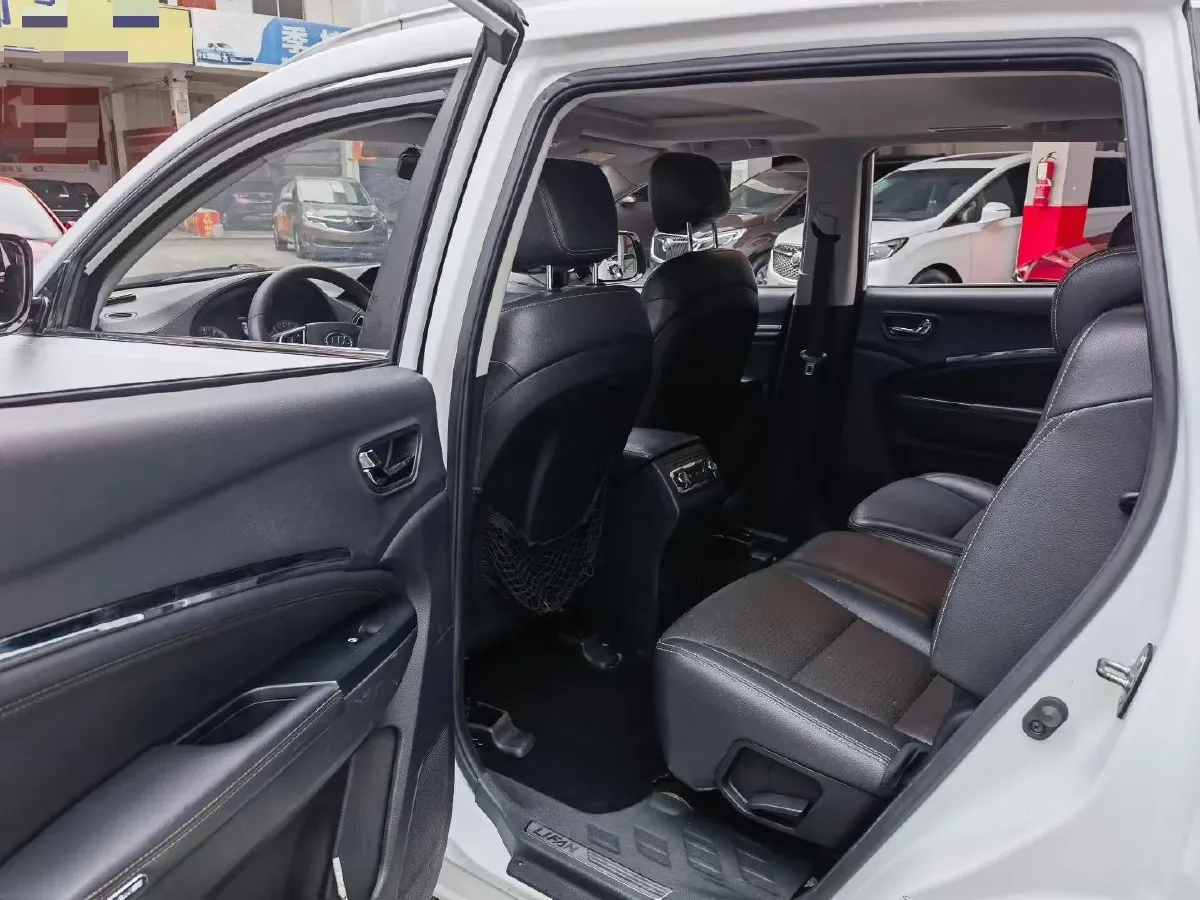 2017 LiFan X80 2.0T 192HP L4 6AT,autocango,china used car exporter,china ev exporter,chinese used car exporter,chinese used ev exporter