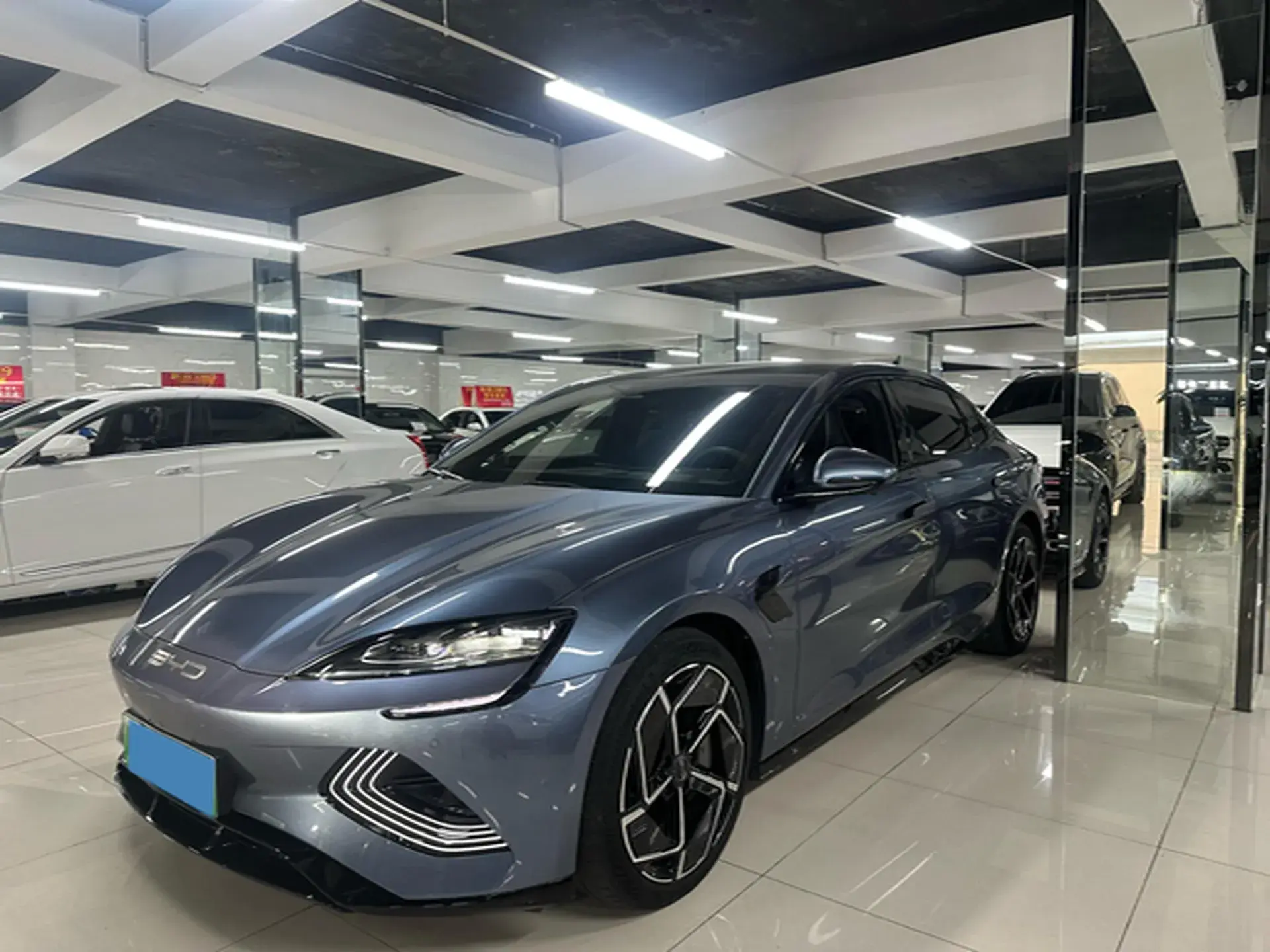 2023 BYD SEAL view 1