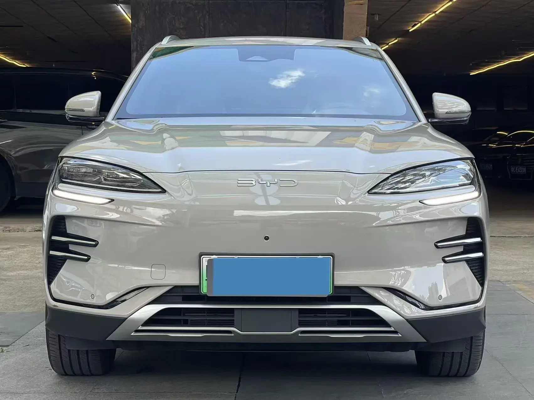 2024 BYD SONG thumbnail 2