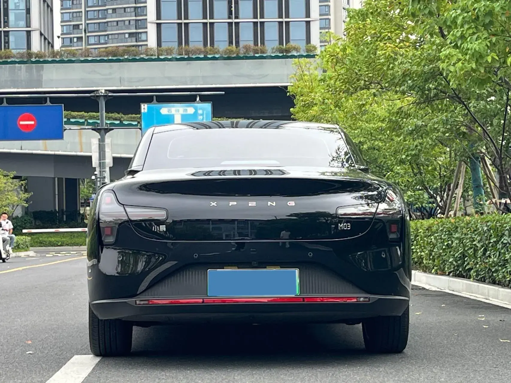 2024 XPENG MONA thumbnail 3