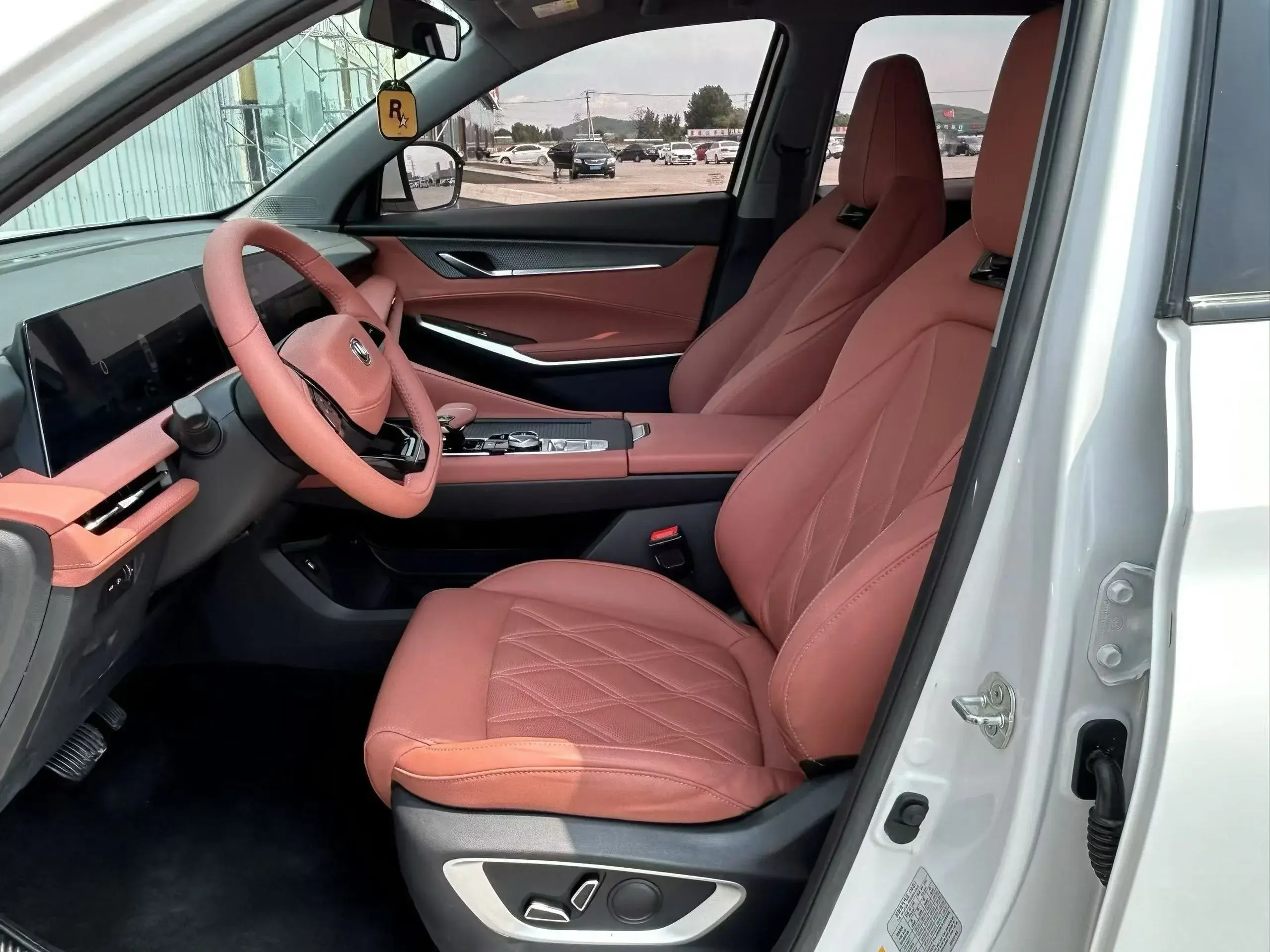 2023 CHANGAN CS75 thumbnail 4