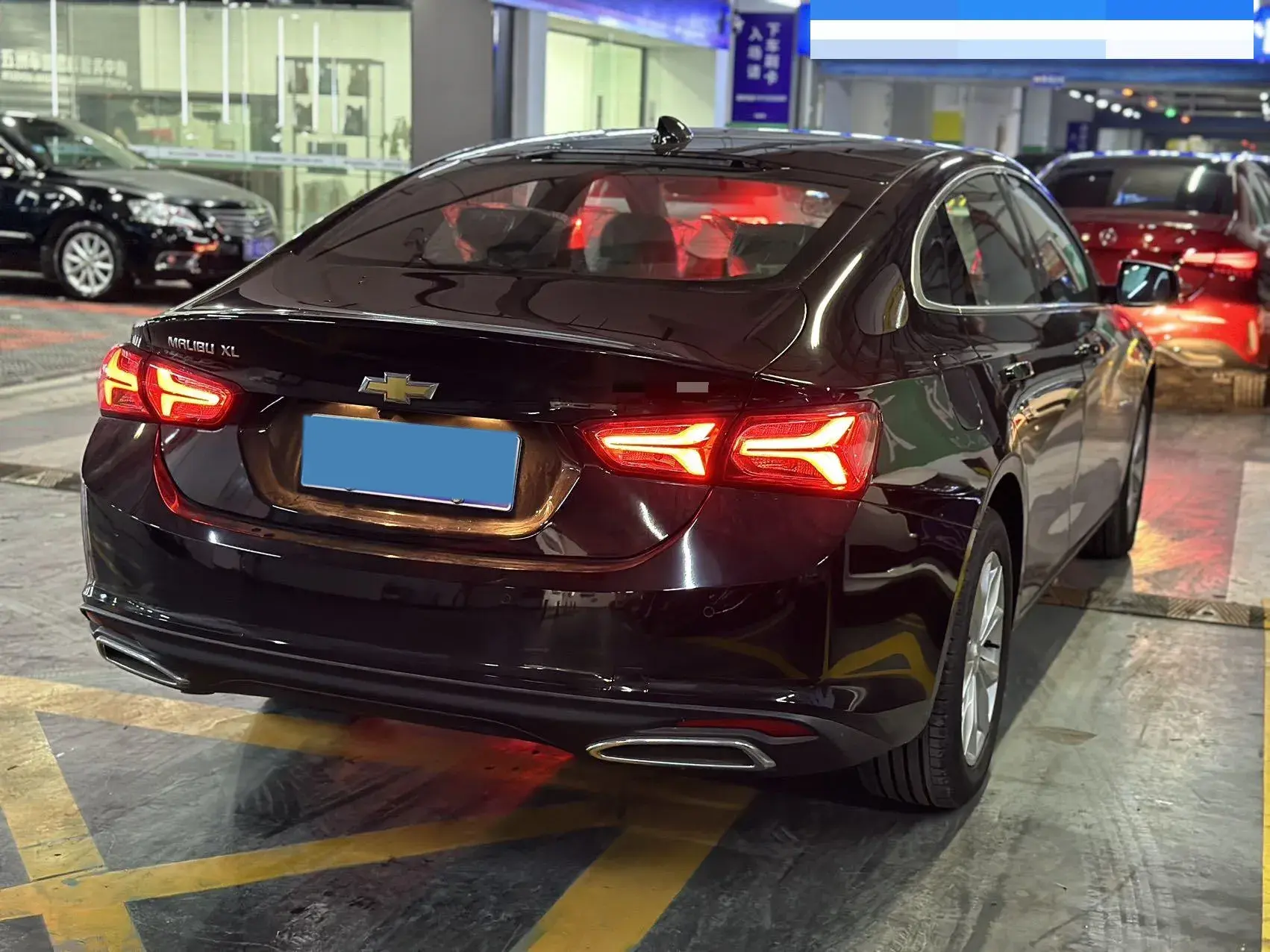 2023 CHEVROLET MALIBU thumbnail 3