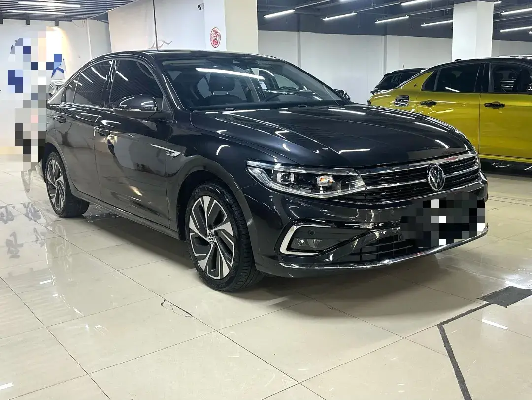 2023 VOLKSWAGEN BORA thumbnail 3