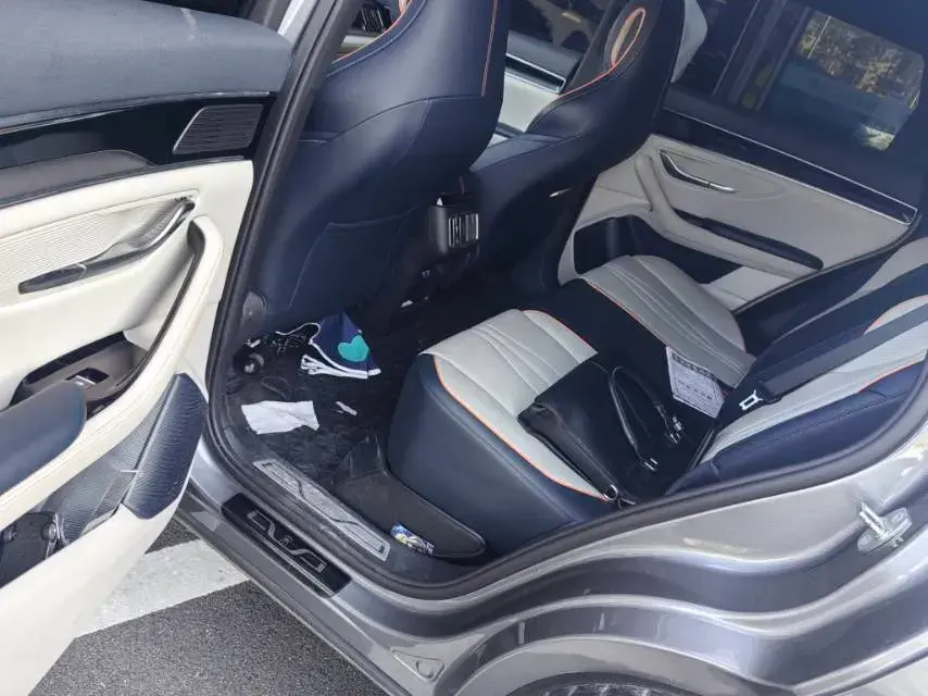 2022 BYD SONG thumbnail 3