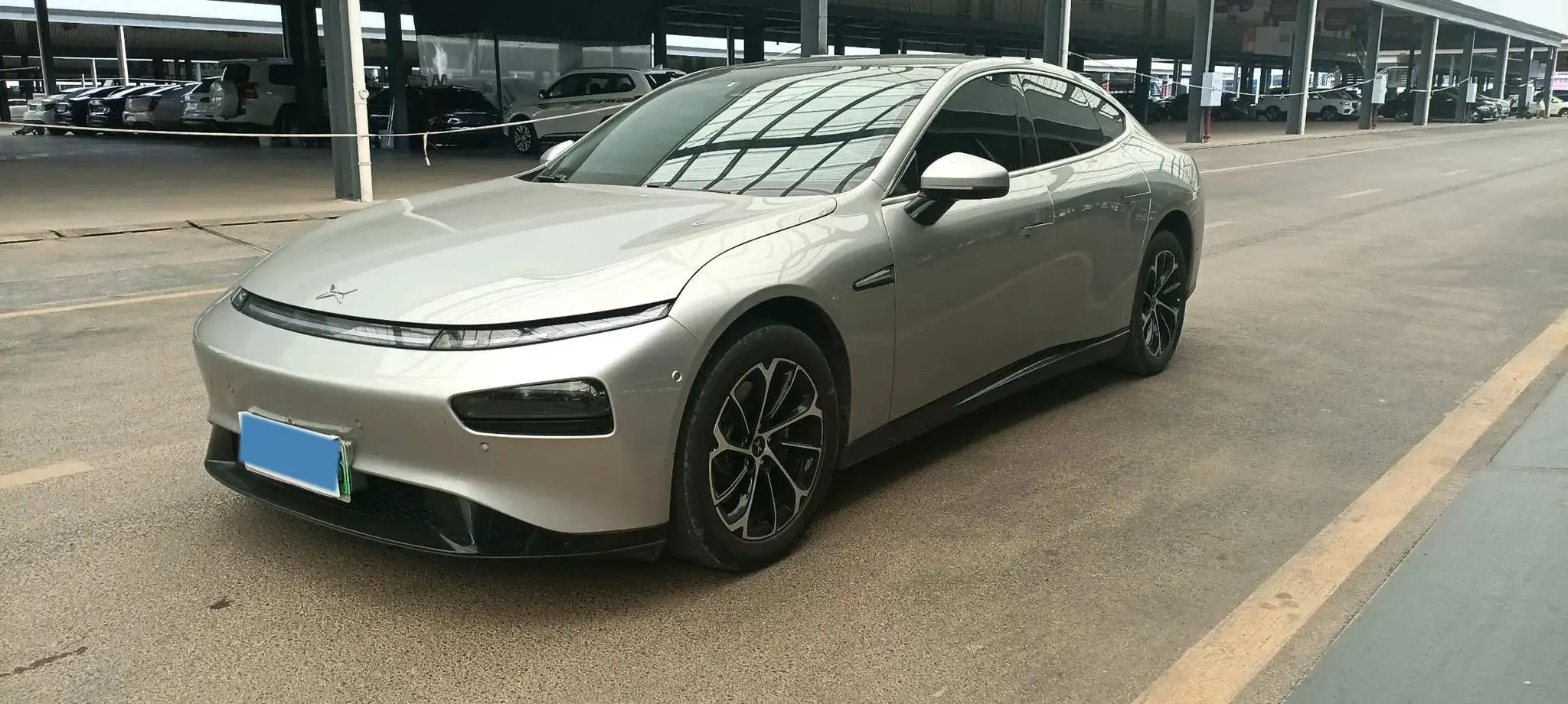 2020 XPENG P7 view 1