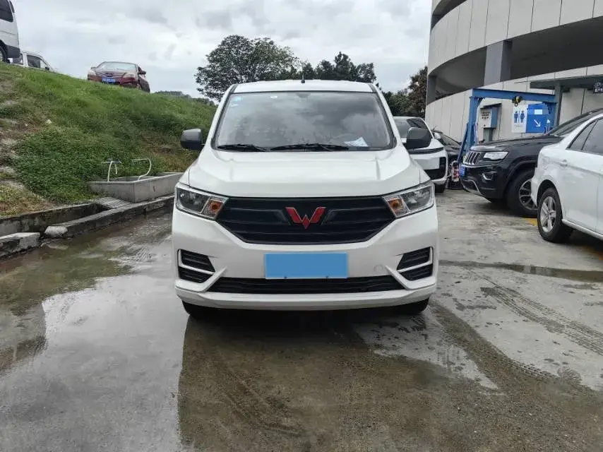 2019 WULING HONGGUANG thumbnail 2