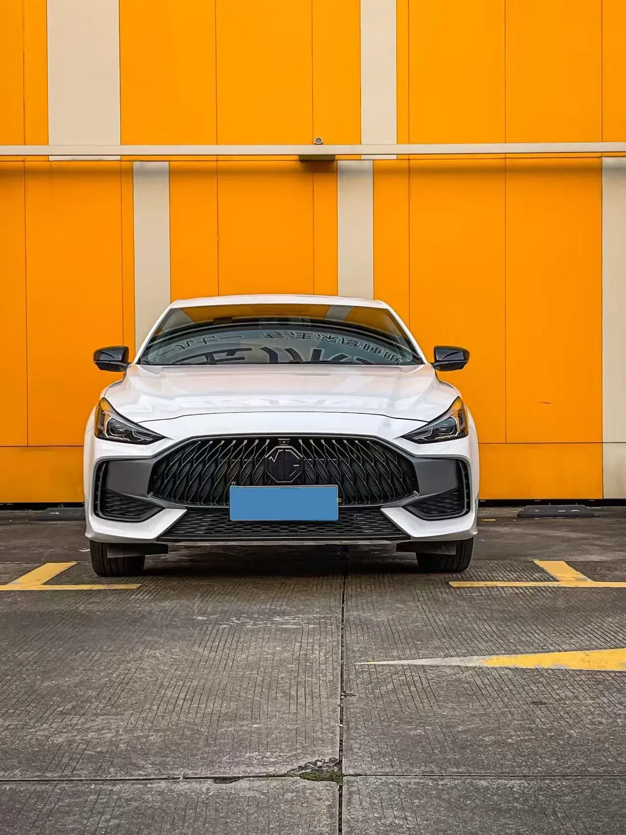 2023 MG 5 thumbnail 2