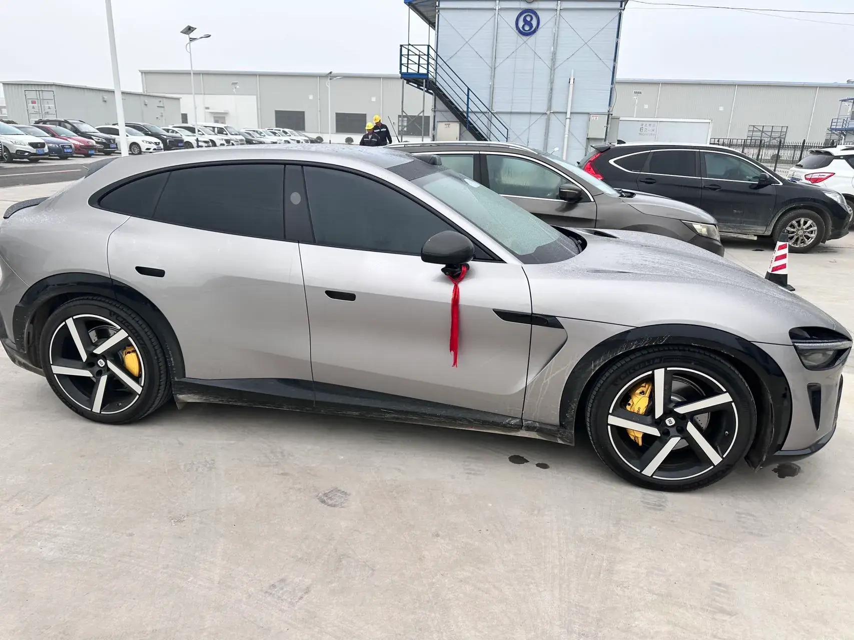 2025 MI YU7 thumbnail 4