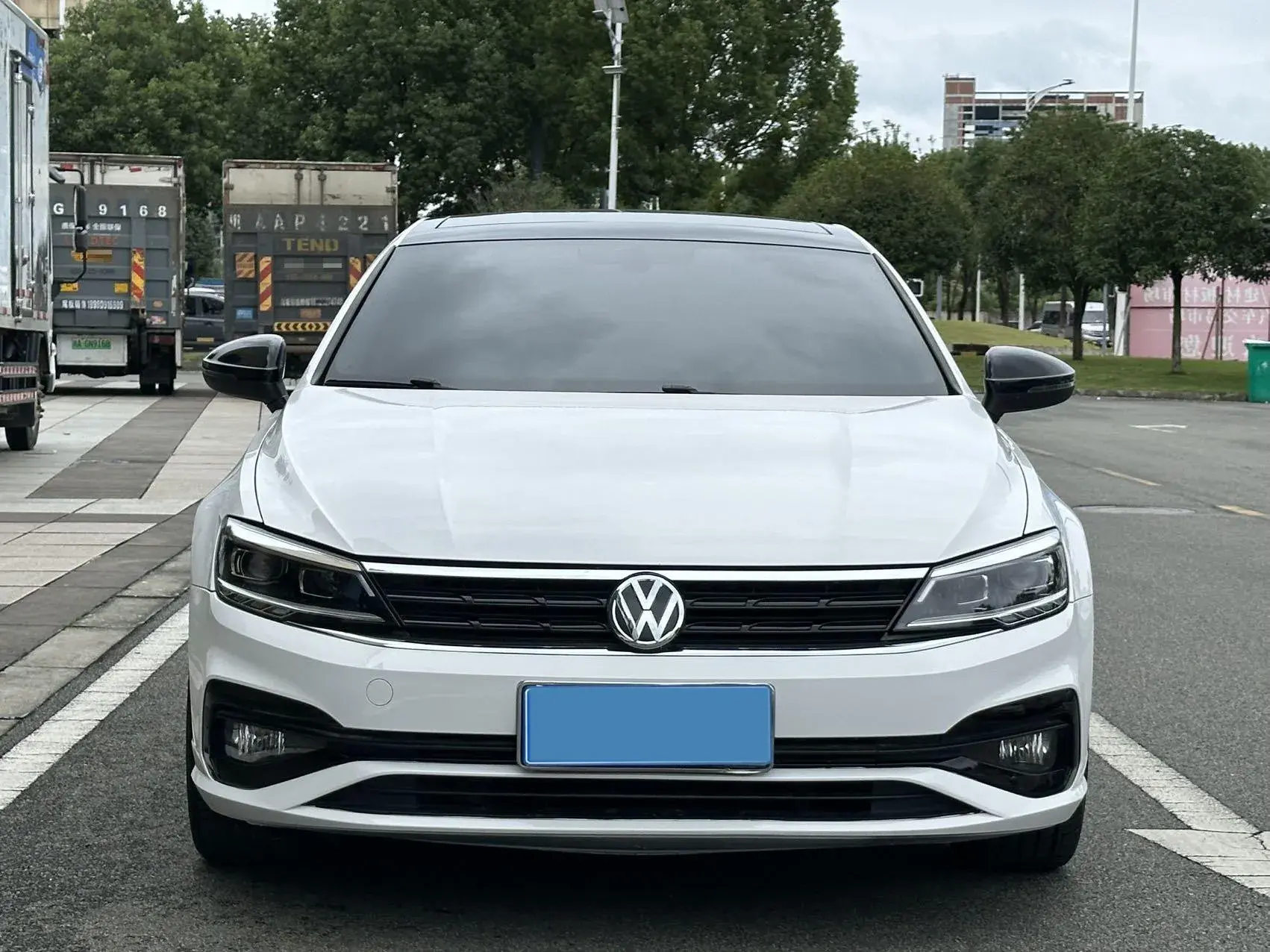 2021 VOLKSWAGEN LAMANDO thumbnail 2