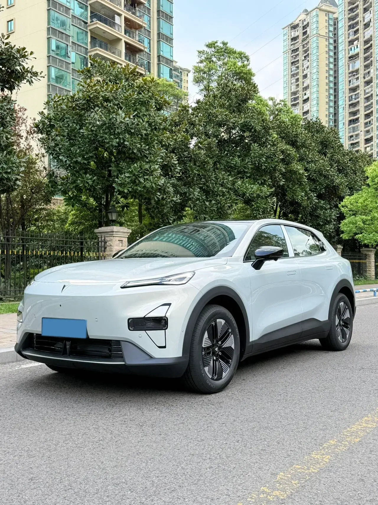 2023 DEEPAL S05 view 1