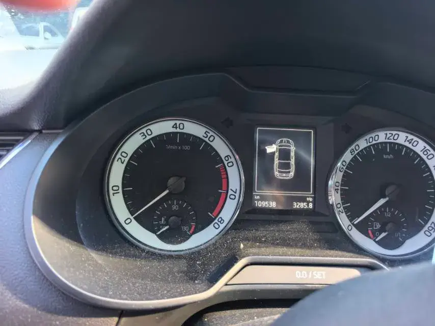 2018 SKODA OCTAVIA thumbnail 3