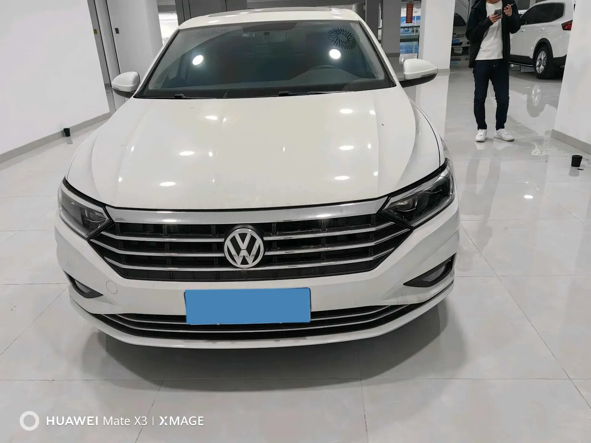 2022 VOLKSWAGEN SAGITAR thumbnail 3