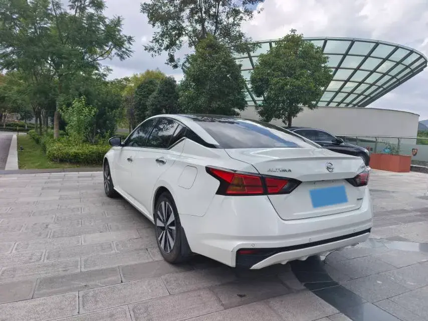 2021 NISSAN TEANA thumbnail 4