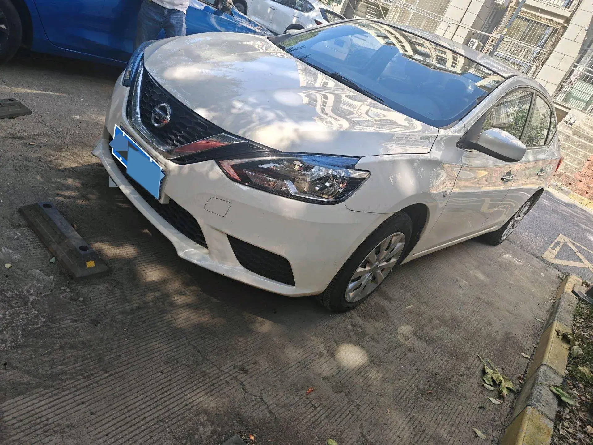 2021 NISSAN SYLPHY view 1