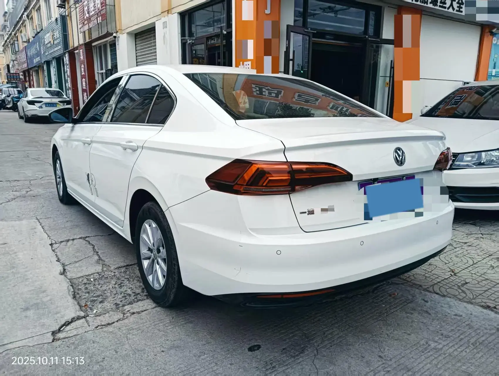 2020 VOLKSWAGEN BORA thumbnail 2