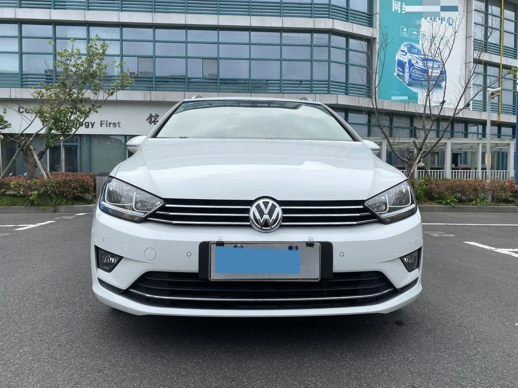 2018 VOLKSWAGEN GOLF thumbnail 2