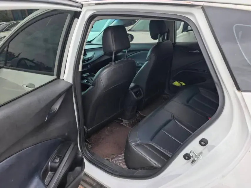 2023 BUICK VELITE thumbnail 3