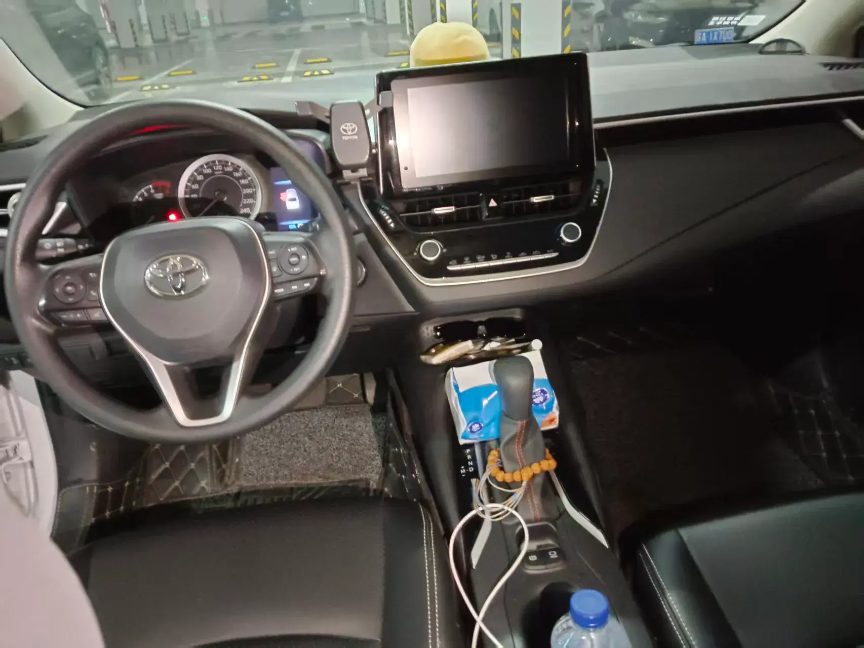 2021 TOYOTA COROLLA thumbnail 4