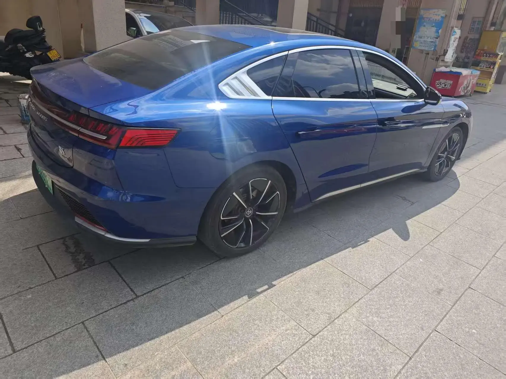 2020 BYD HAN thumbnail 4