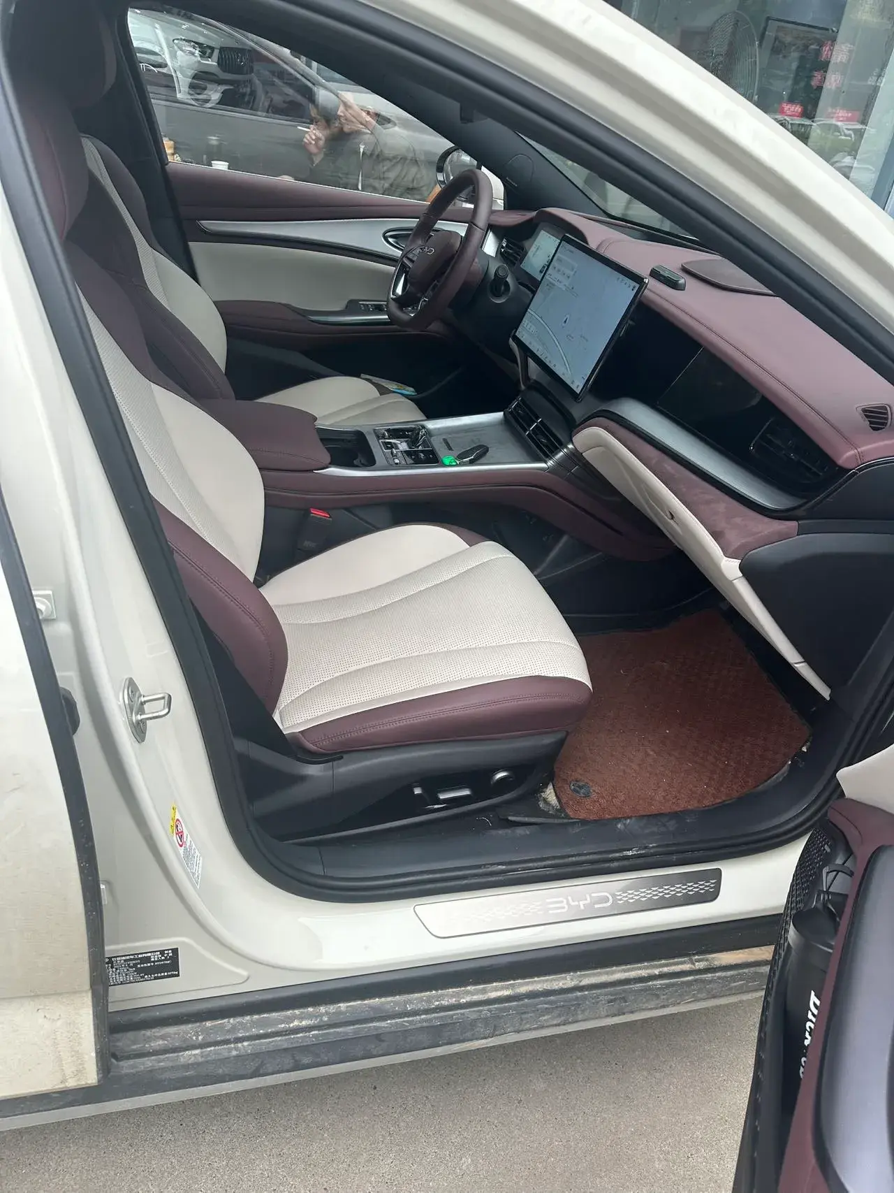 2025 BYD SEAL07 thumbnail 3