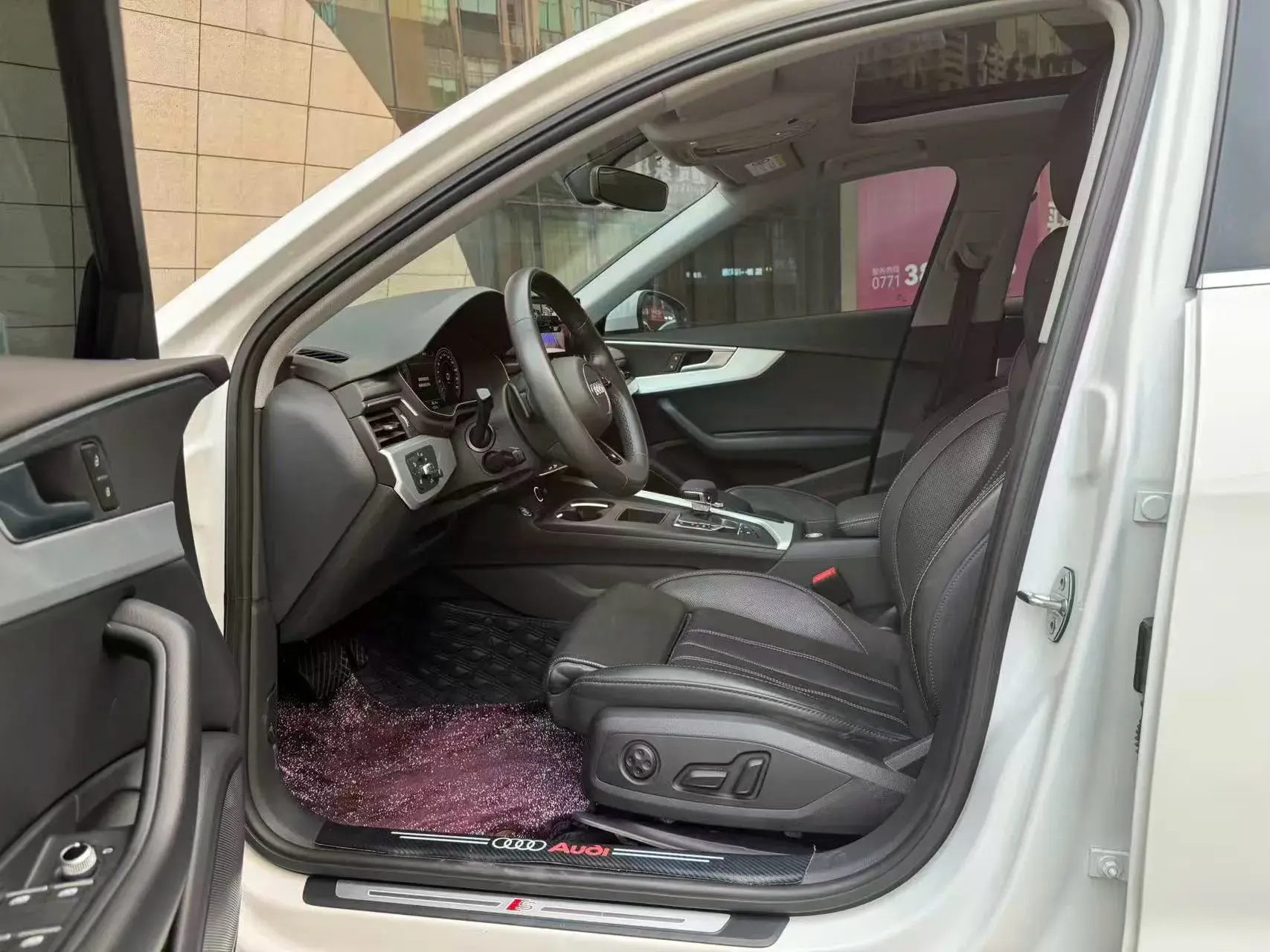 2022 AUDI A4L thumbnail 4