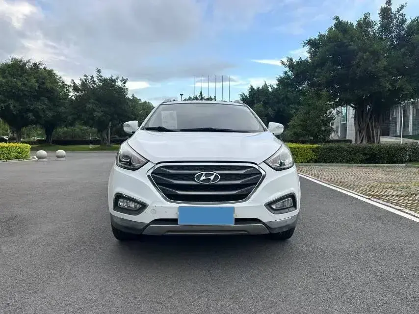 2015 HYUNDAI IX35 thumbnail 2