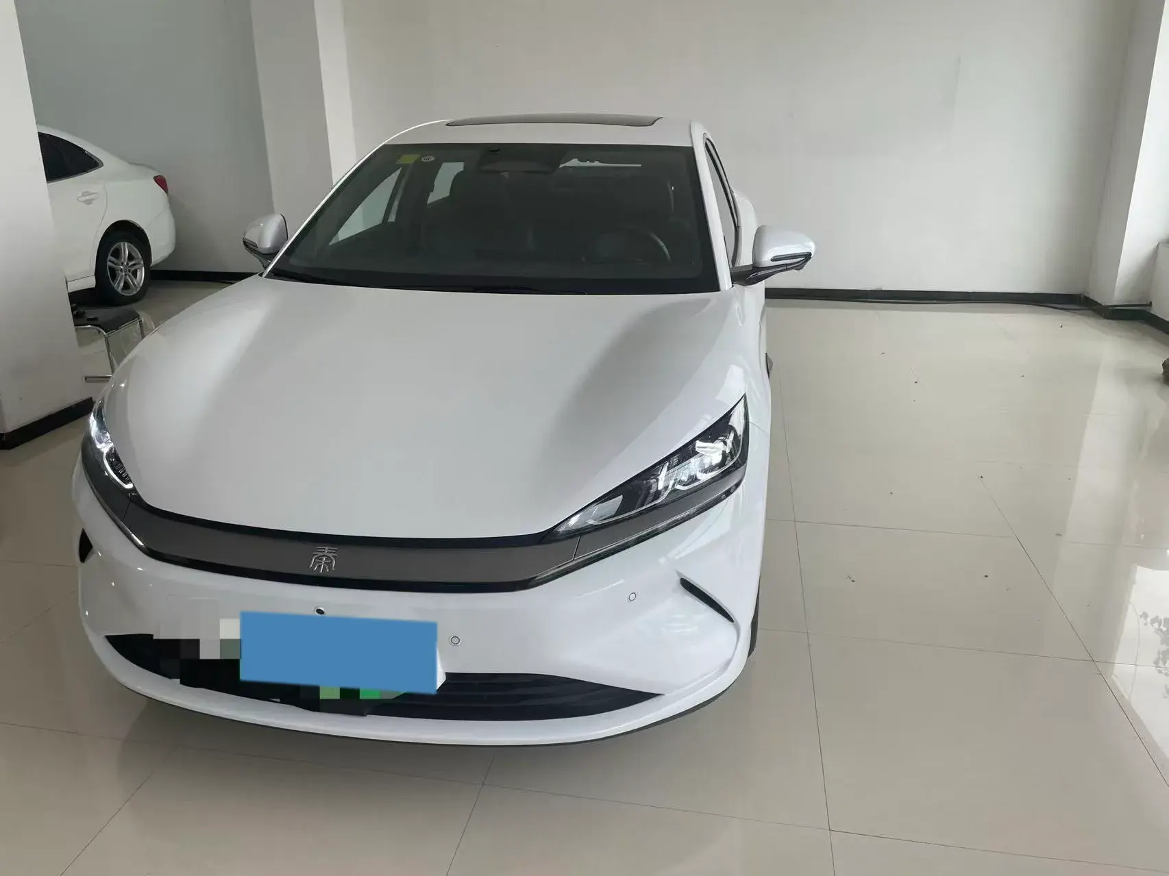 2025 BYD QINL thumbnail 2