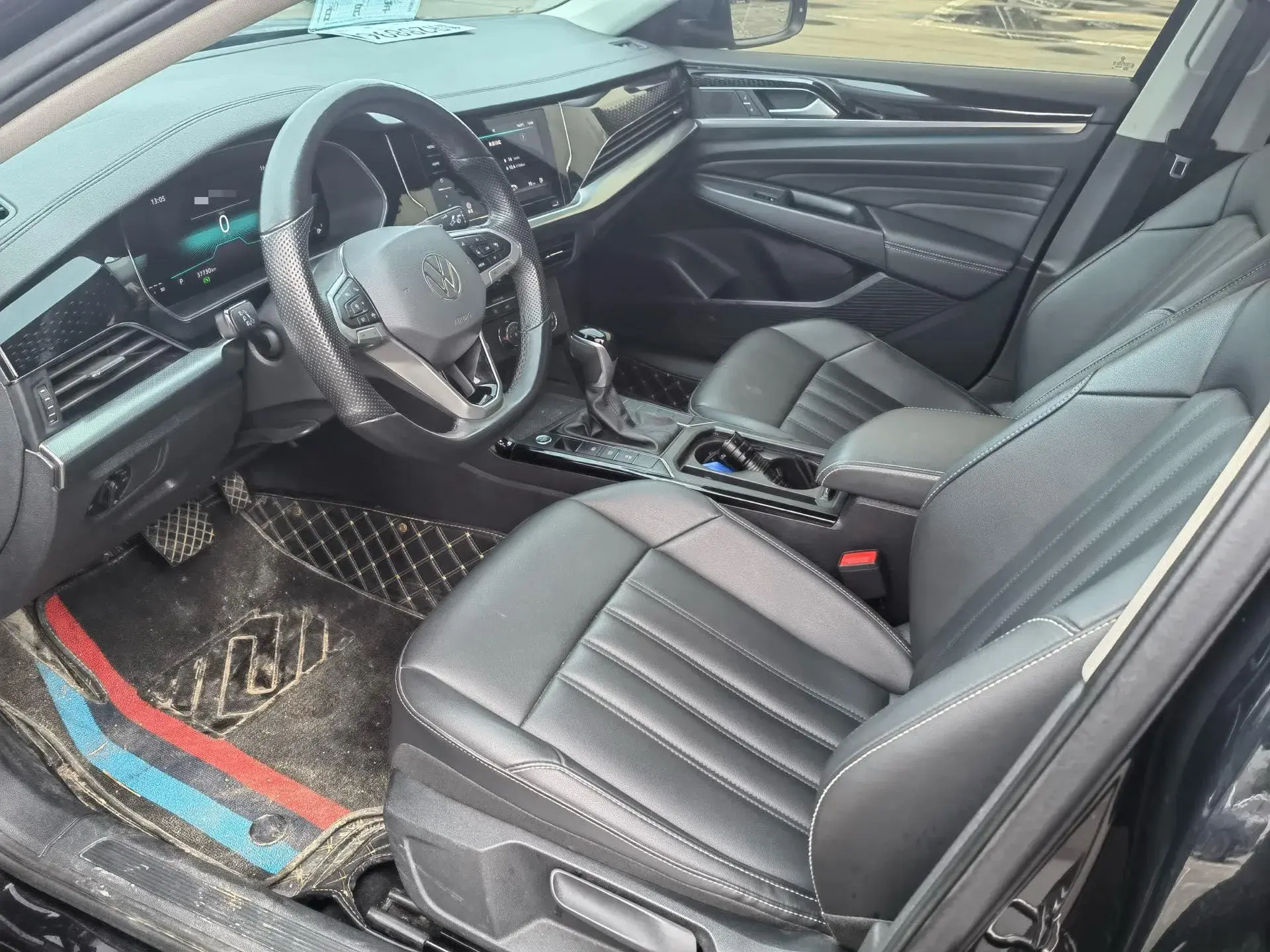 2024 VOLKSWAGEN PASSAT thumbnail 2