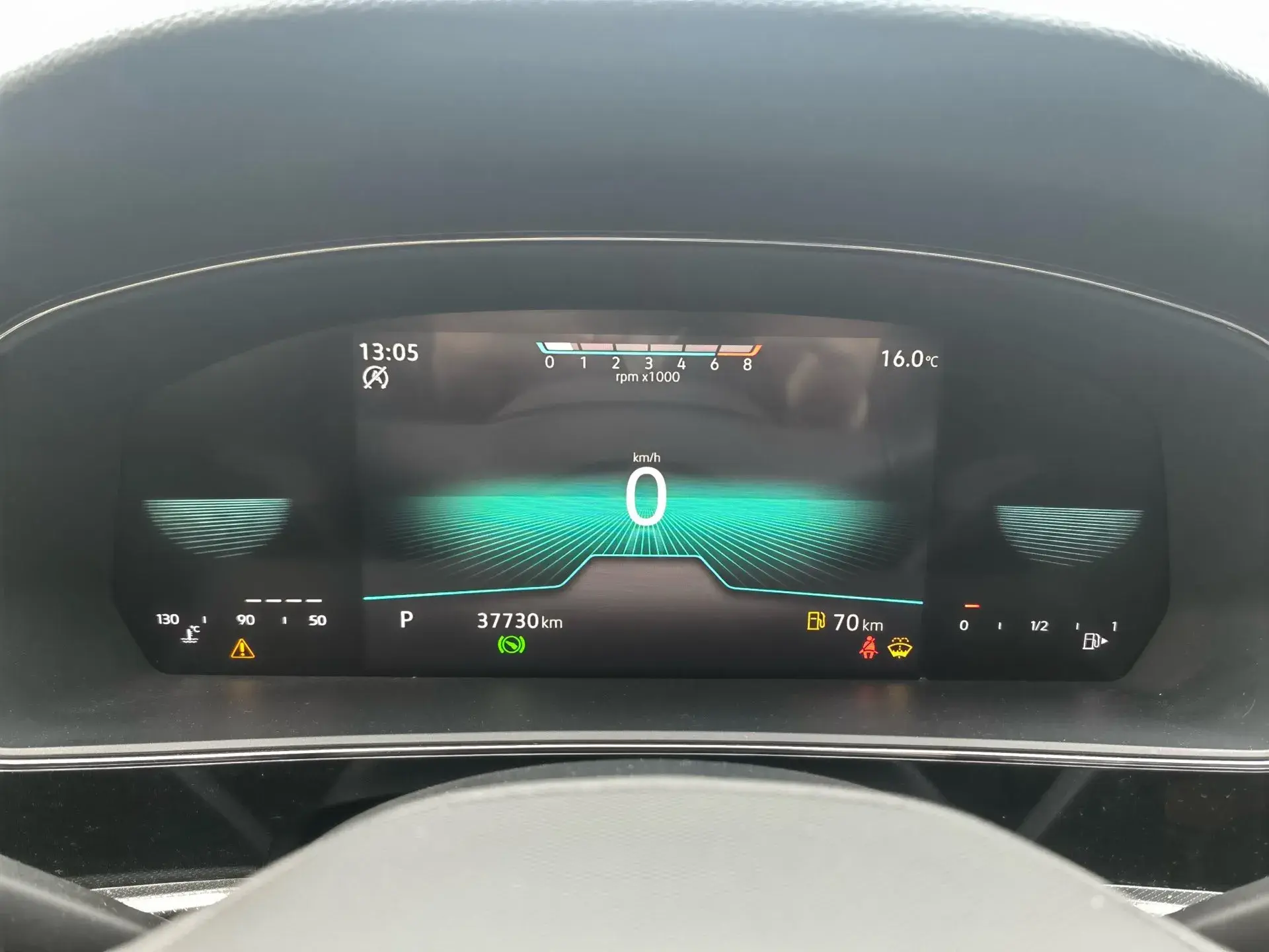 2024 VOLKSWAGEN PASSAT thumbnail 3