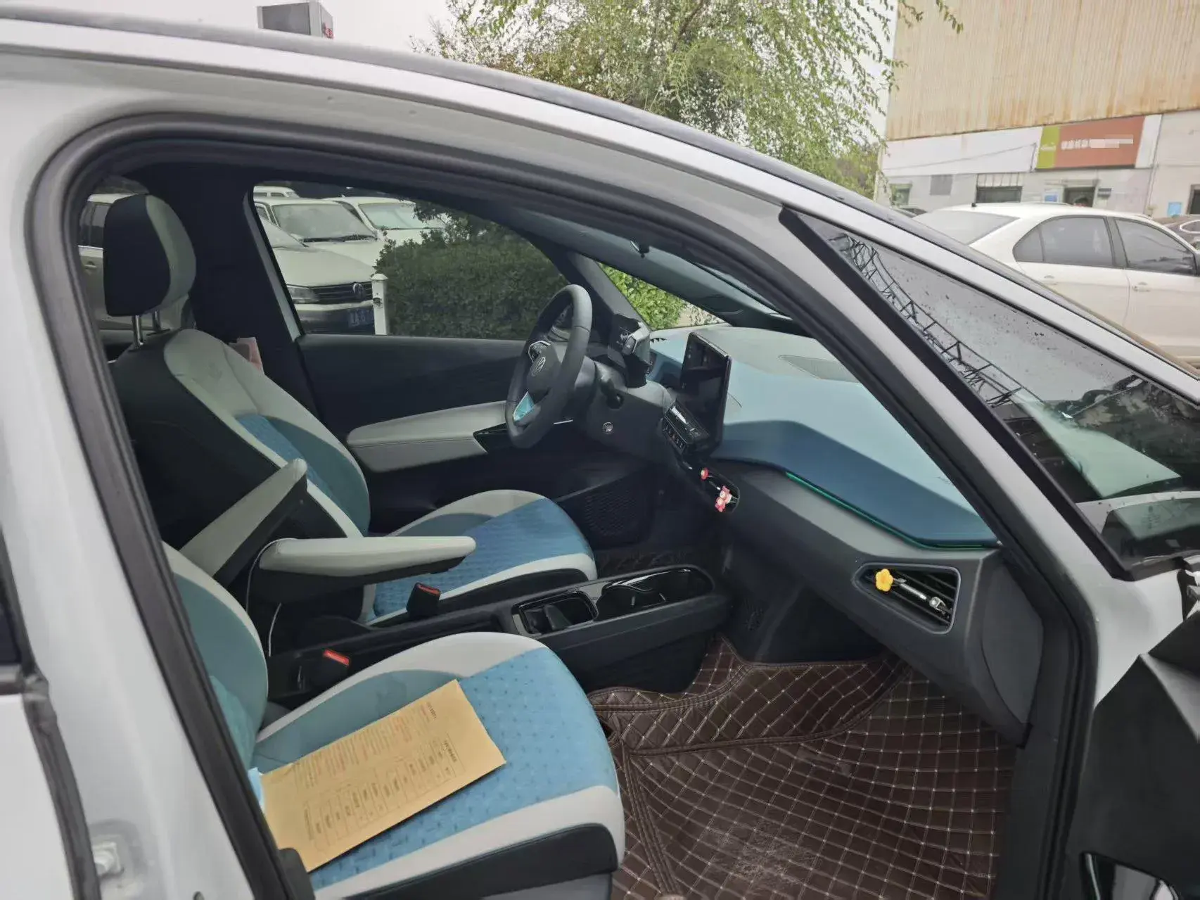 2022 VOLKSWAGEN ID.3 thumbnail 4