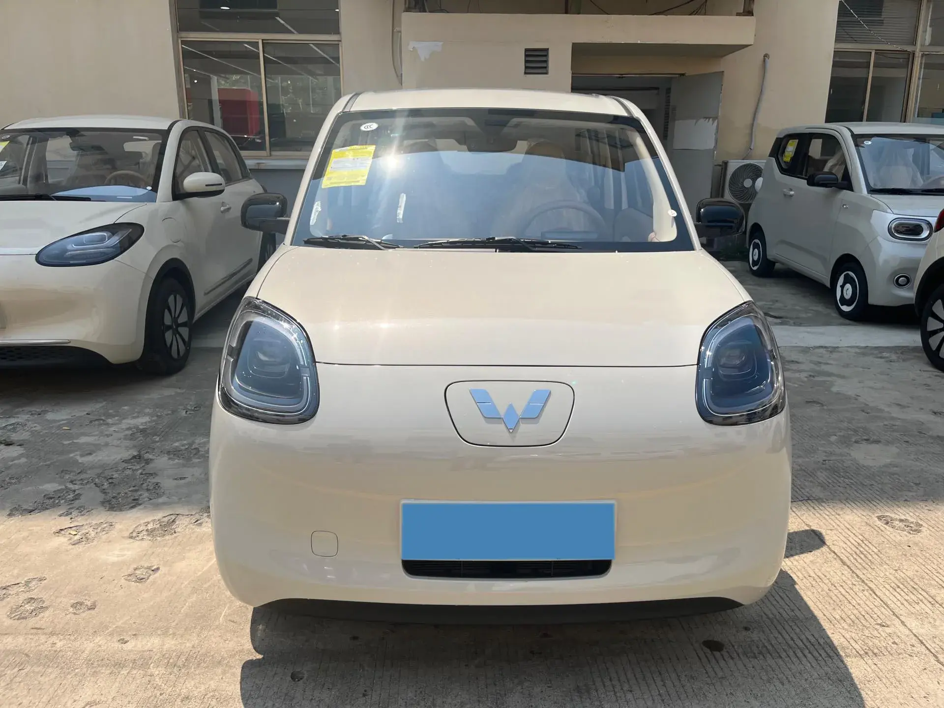 2025 WULING HONGGUANG thumbnail 3