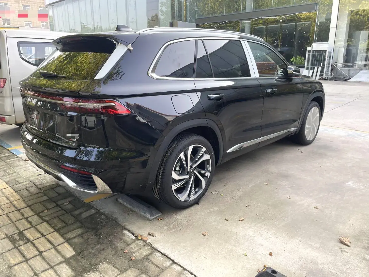 2021 GEELY MONJARO thumbnail 2