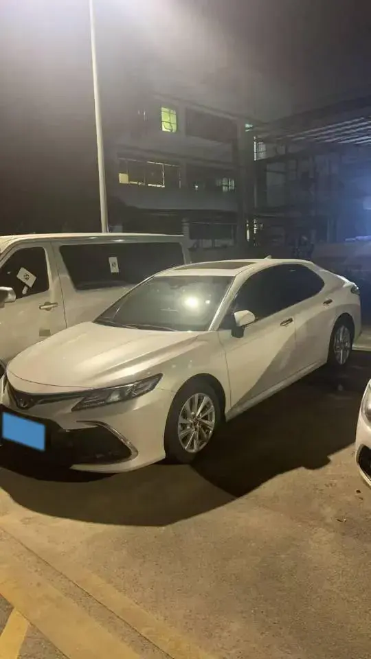 2021 TOYOTA CAMRY view 1