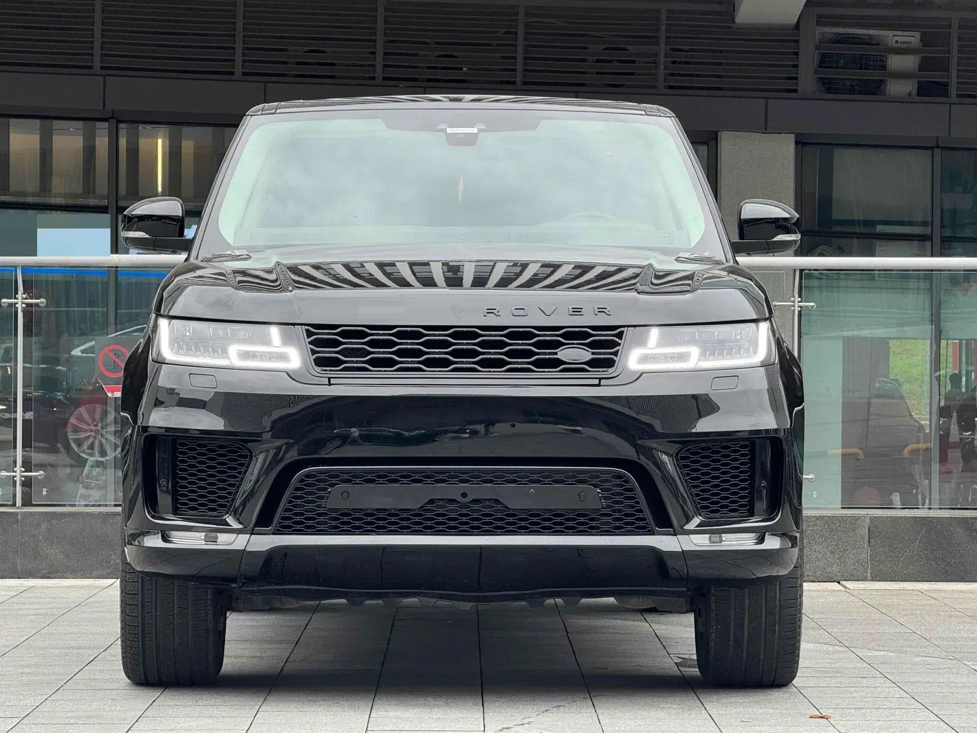 2017 LAND ROVER thumbnail 2