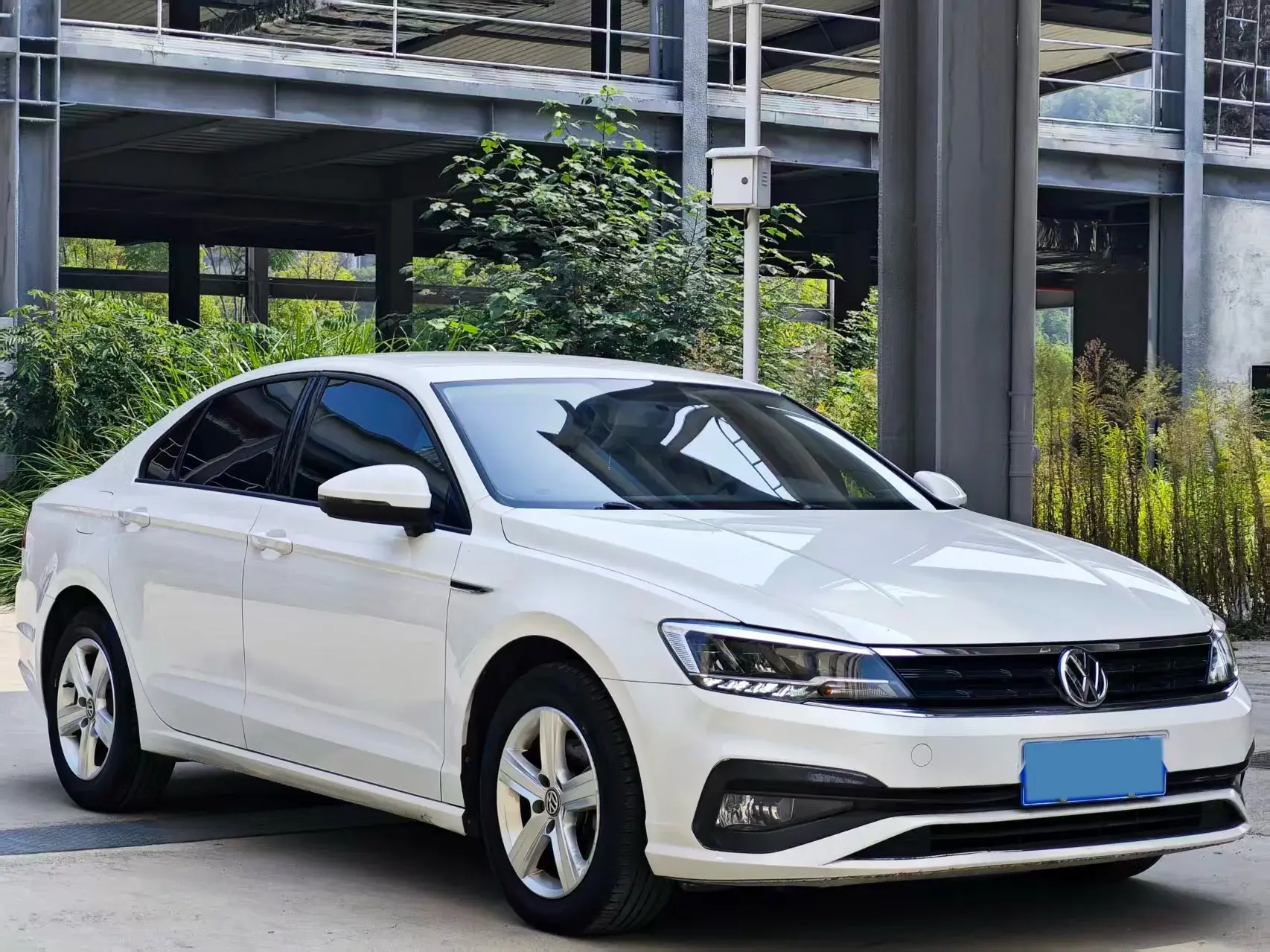 2021 VOLKSWAGEN LAMANDO thumbnail 2