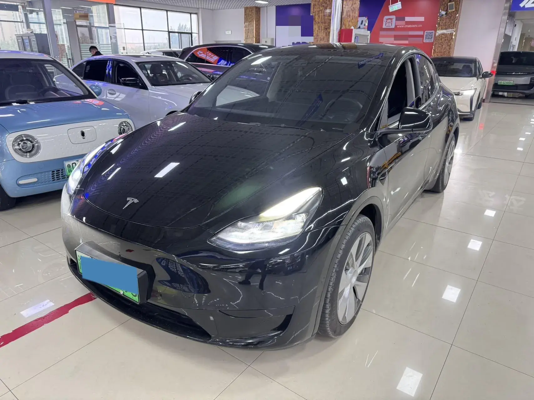 2022 TESLA MODEL view 1